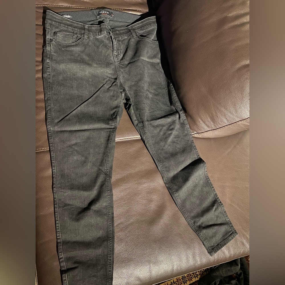 Torrid black skinny jeans